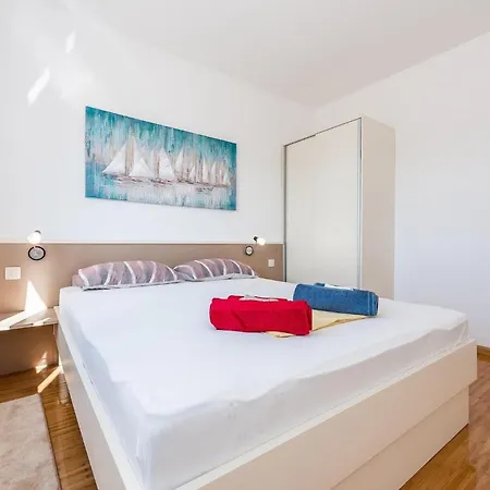 Jadrija Dom wakacyjny *