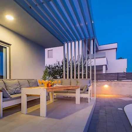 Jadrija Dom wakacyjny *